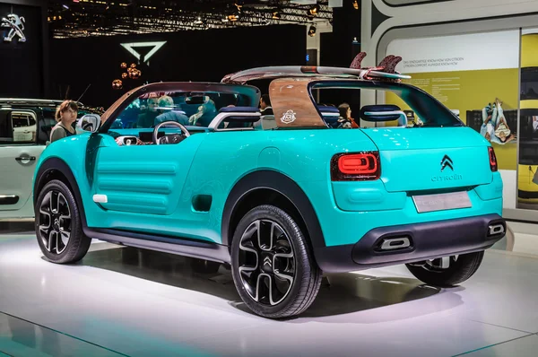 FRANKFURT - SEPT 2015: Citroen Cactus M apresentado na IAA Interna — Fotografia de Stock