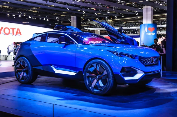 FRANKFURT - SEPT 2015: Peugeot Quartz Concept presented at IAA I — Stok fotoğraf