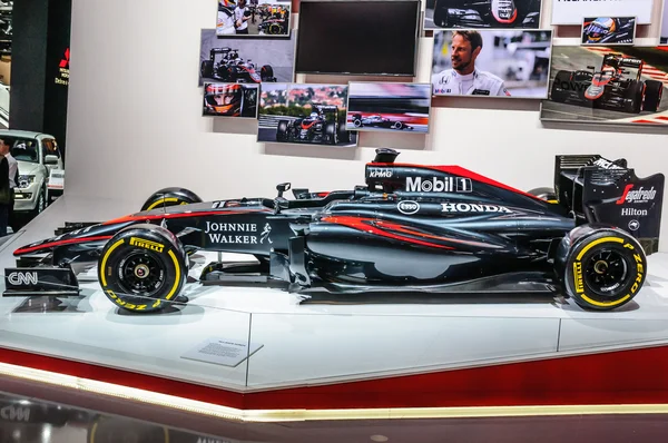 FRANKFURT - SEPT 2015: Honda Formula One F1 presented at IAA Int — ストック写真