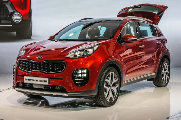 FRANKFURT - SEPTIEMBRE 2015: KIA Sportage GT Line presentada en IAA Int — Foto de Stock