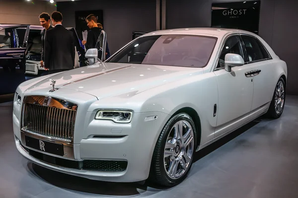 FRANKFURT - SEPT 2015: Rolls-Royce Ghost presented at IAA Intern — ストック写真