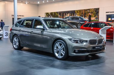 FRANKFURT - SEPT 2015: BMW 320d presented at IAA International M