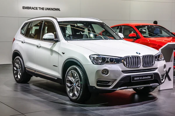 FRANKFURT - SEPT 2015: BMW X3 xDrive20d presented at IAA Interna — Stock fotografie