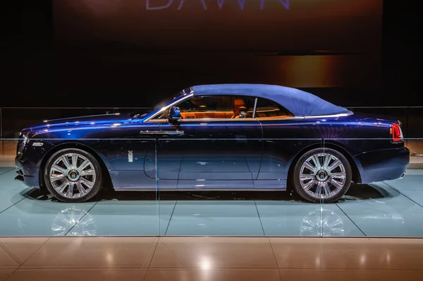 FRANKFURT - SEPT 2015: Rolls-Royce Phantom Coupe presented at IA — Stock Photo, Image