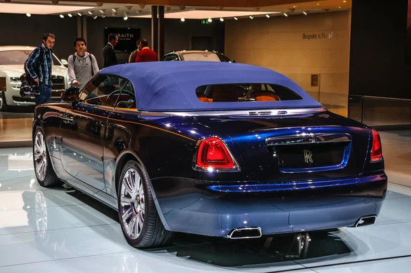 FRANKFURT - SEPT 2015 : Coupe fantôme Rolls-Royce présentée à IA — Photo