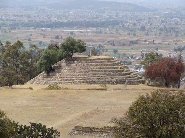 Meksika yuvarlak piramit