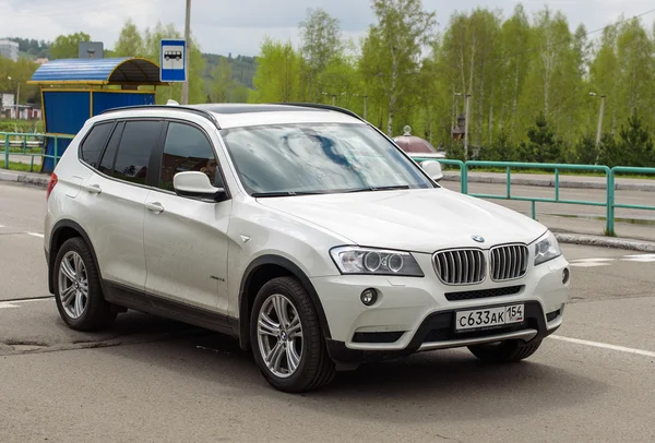 Novokuznetsk, Rússia - 09 de maio de 2016: Carro BMW X3 xDrive28i — Fotografia de Stock
