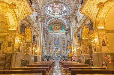 Granada, İspanya - 29 Mayıs 2015: Iglesia de san Anton kilise Barok NEF.