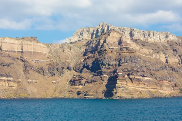 Santorini - pumince skały w pobliżu Fira — Zdjęcie stockowe