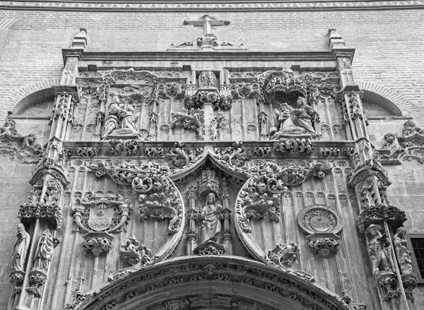 MALAGA, SPAIN - MAY 31, 2015: The gothic portal of side chapel of Cathedral. — Stock Photo, Image