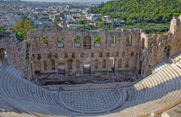 Atina - Herodes Atticus Odeon veya Herodeon Acropolis sabah ışık altında. — Stok fotoğraf