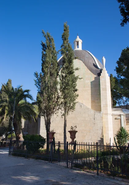 Jerusalén - La iglesia Dominus Flevit en el Monte de los Olivos . —  Fotos de Stock