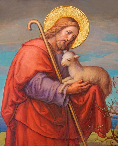 Wenen, Oostenrijk - 17 februari 2014: fresco van Jezus als de goede herder door josef kastner 1906-1911 in Karmelieten kerk in dobling. — Stockfoto