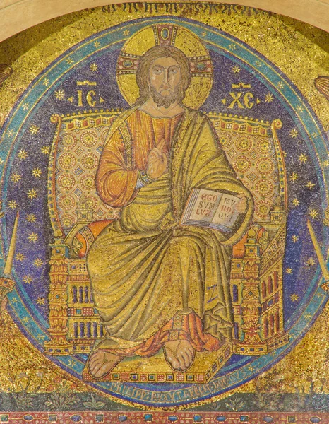 Rome Italy March 2016 Mosaic Jesus Pantokrator Byzantine Style Facade — Stock Photo, Image