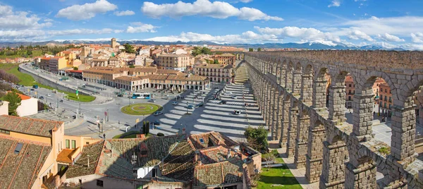 Segovia Spain April 2016 Aqueduct Segovia Plaza Del Artilleria Dusk — Stock Photo, Image