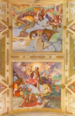 CREMONA, İtalya - 24 Mayıs 2016: İsa 'nın dirilişi ve peygamber Jonah fresk Chiesa di San Sigismondo' daki kasanın ortasında Giulio Campi (1564 - 1567)).