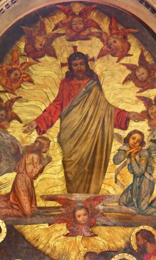 BRESCIA, İtalya - 22 Mayıs 2016: Santuario di Santa Maria delle Grazie 'deki melekler arasında İsa' nın Neogotik tablosu..