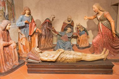 BRESCIA, İtalya - 22 Mayıs 2016: Heykel grubu 15 sentten itibaren Guido Mazzoni 'nin Chiesa di Santa Maria del Carmine kilisesinde Pieta ile Şikayet ediyor..