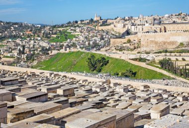 Kudüs - Zeytin Dağı 'ndan Şehir Tahribat Manastırı' na Görünüm