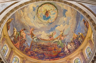 TURIN, İTALYA - 15 Mart 2017: 1571 'de Lepanto Savaşı' nın freski ve 1889 - 1891 'de Giuseppe Rollini' nin kilise kilisesinin kubbesinde Hıristiyanlara yardım eden kubbe.).