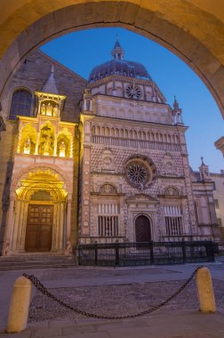 Bergamo - Santa Maria Maggiore katedralindeki Colleoni Şapeli..