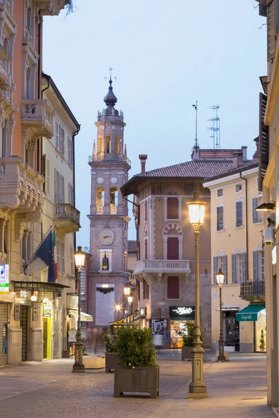 Parma Italy April 2018 Вулиця Старого Міста Сутінках — стокове фото