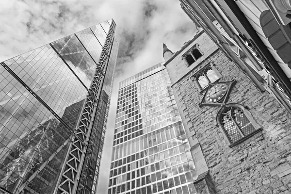 Londen Grote Britain September 2017 Het Leadenhall Gebouw Aviva Gebouw — Stockfoto