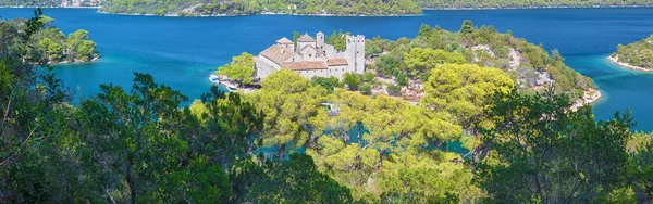 Chorvatsko Benediktinský Klášter Marie Ostrově Mljet — Stock fotografie