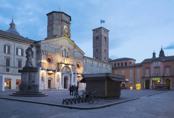Reggio Emilia Torget Piazza Del Duomo Skymningen — Stockfoto