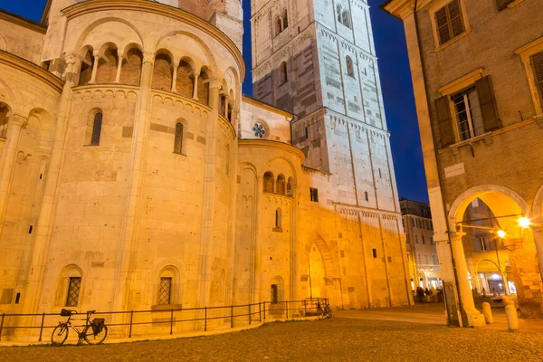 Modena Duomo Cattedrale Metropolitana Santa Maria Assunta San Geminiano Σούρουπο — Φωτογραφία Αρχείου