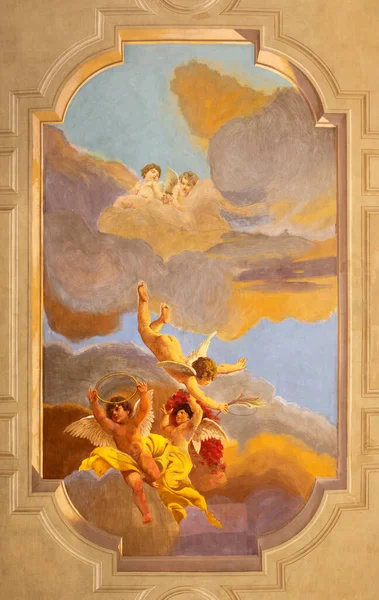 Reggio Emilia Itálie Dubna 2018 Freska Andělů Symbolickými Insigniemi Mučednictví — Stock fotografie