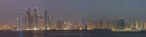 Dubai Het Avondpanorama Van Marina Torens Vanaf Palm Island — Stockfoto