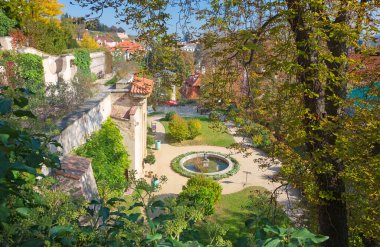 Prag - Kalenin altındaki Ledeburska bahçesi.