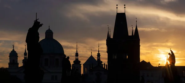 Praghe Charles Bridge Вранці — стокове фото