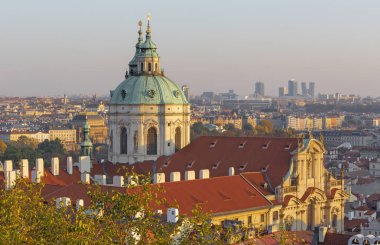 Prag - St. Nicholas Kilisesi 'nin olduğu kasaba.
