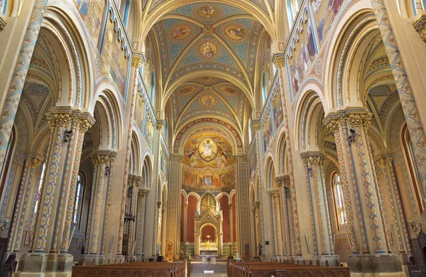 Prag Czech Cumhuri Yeti Eki 2018 Kilise Nave Kostel Svatho — Stok fotoğraf