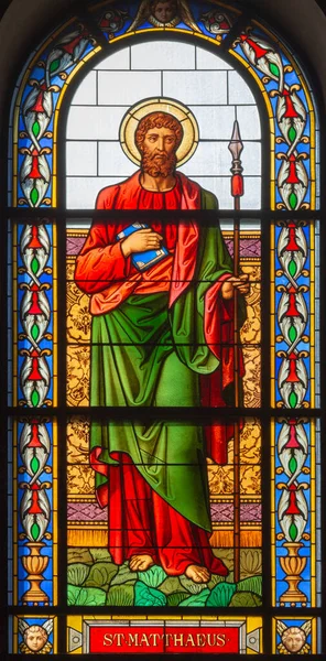 Prague Czech 2018年10月13日 福音传道士圣马修在教堂的彩色玻璃杯中 19年底 — 图库照片