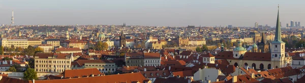 Praga Cidade Ponte Charles Igreja Thomas Igreja Mala Strana Luz — Fotografia de Stock