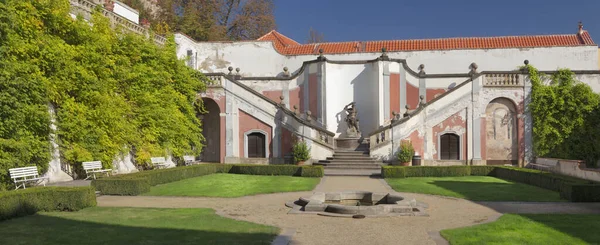Praga Atrio Del Jardín Ledeburska Bajo Castillo — Foto de Stock