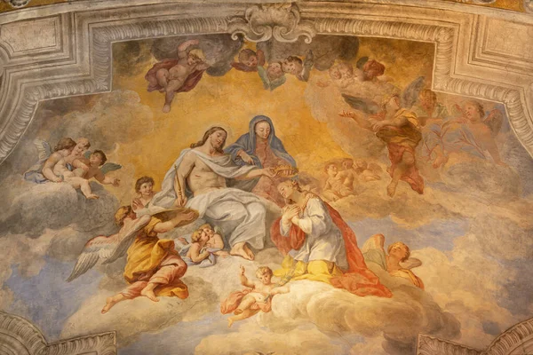 Acireale Italia Huhtikuu 2018 Pyhän Venera Freskon Kirkastaminen Duomon Katossa — kuvapankkivalokuva