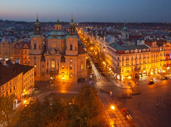 Praga Panorama Kościołem Mikołaja Placem Staromestskim Starym Miastem Zmierzchu — Zdjęcie stockowe