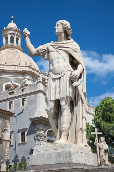 Catania Italia Abril 2018 Estatua San Atalo Frente Basílica Sant — Foto de Stock