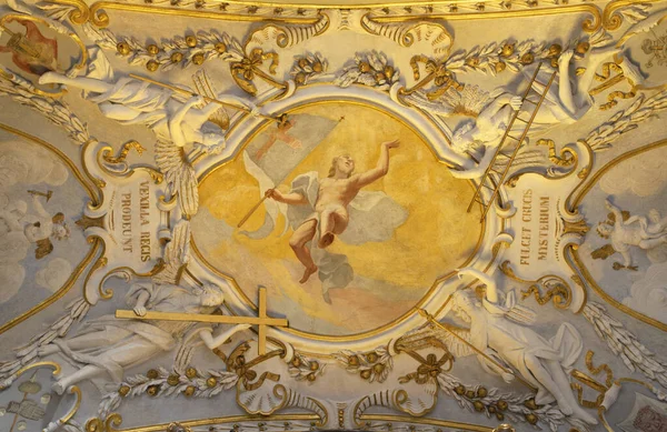 Como Italie Mai 2015 Fresque Baroque Résurrection Jésus Avec Instrumentiste — Photo