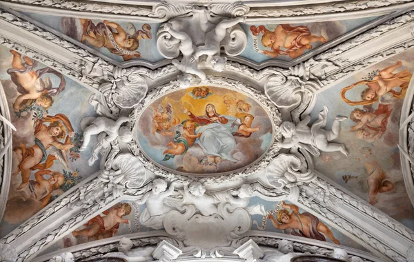 Como Italia Mayo 2015 Fresco Barroco Asunción Virgen María Nave —  Fotos de Stock