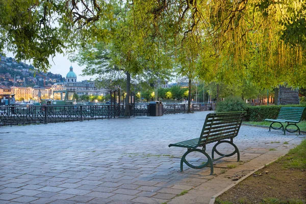 Como Die Stadt Mit Der Kathedrale Und Dem Hafen Von — Stockfoto