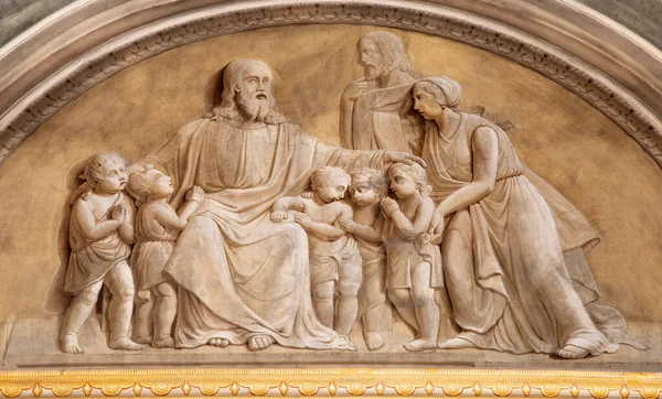 Malcesina Italia Junio 2019 Fresco Jesúsentre Los Niños Iglesia Chiesa — Foto de Stock