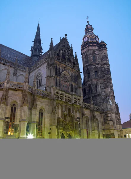 Kosice Cattedrale Santa Elisabetta Inverno Sera — Foto Stock