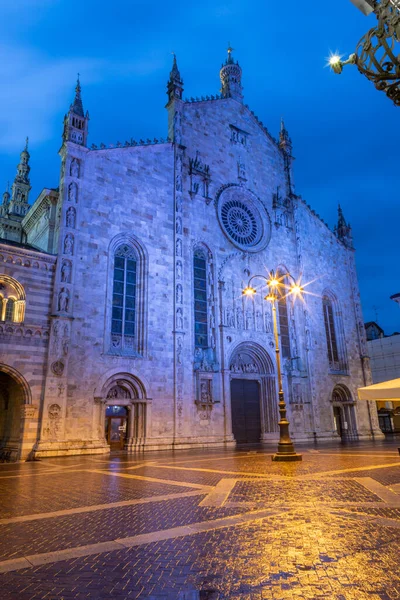 Como Портал Duomo Сумерках — стоковое фото