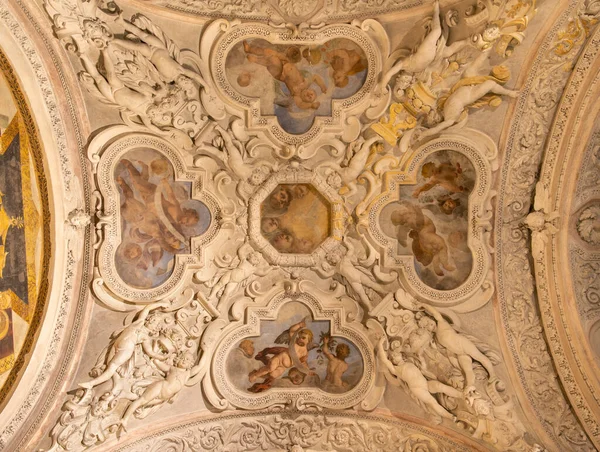 Como Italy May 2015 Baroque Stucco Frescoes Angels Side Chapel — 图库照片