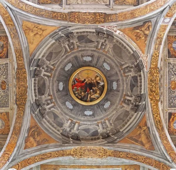 费拉拉 意大利 2020年1月30日 博诺尼 1569 1632 在瓦多的圣玛利亚教堂的屋顶上为圣母玛利亚画像加冕 — 图库照片
